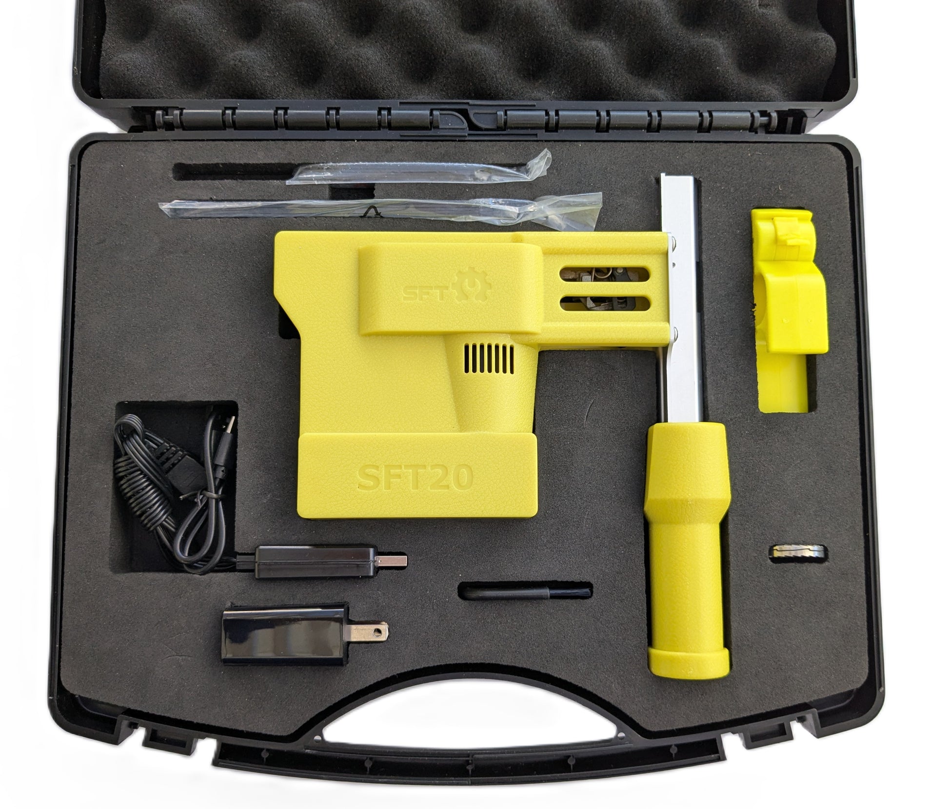 SFT20-2 tool set in a black case with form insert